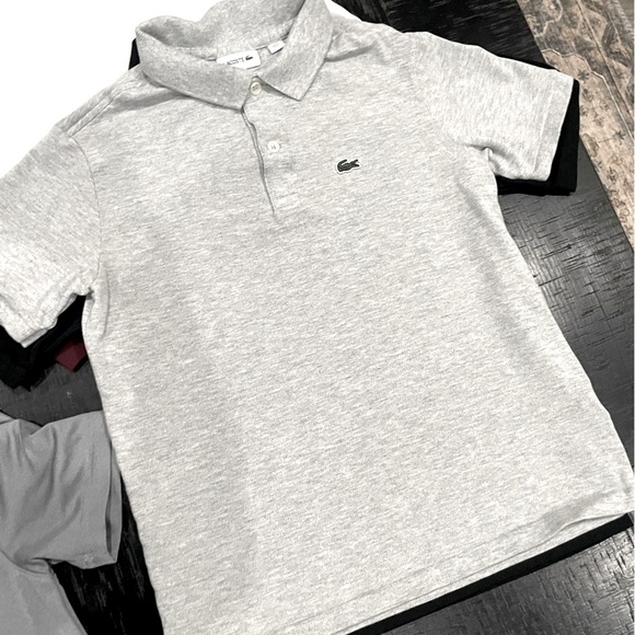 Lacoste polo light gray, size 10, 2nd tee has threading loose in side. Easy fix - Picture 2 of 10